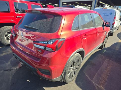 Used 2022 Mitsubishi Outlander Sport LE image 4