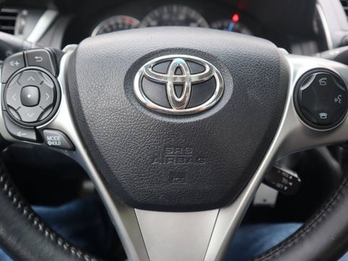 Used 2014 Toyota Camry SE FWD image 31
