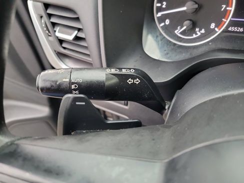 Used 2024 Nissan Rogue SV FWD image 25