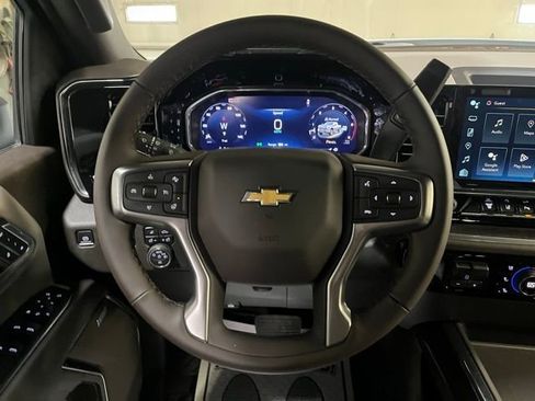 Used 2026 Chevrolet Silverado 3500 LTZ w/ LTZ Convenience Package AWD/4WD image 20
