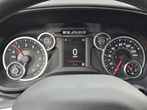 New 2026 RAM 2500 Tradesman AWD/4WD image 12