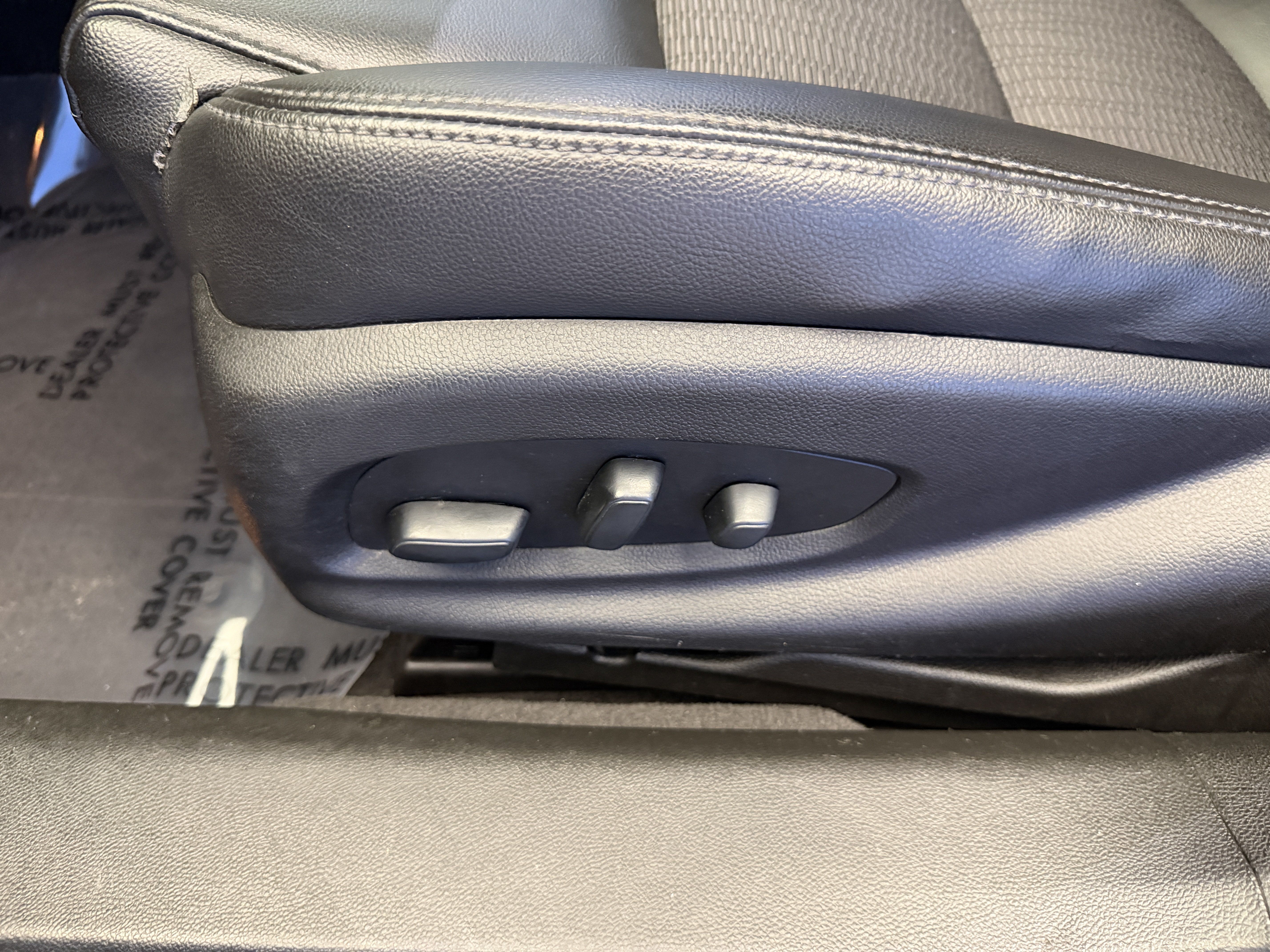 Used 2019 Chevrolet Impala LT FWD image 13