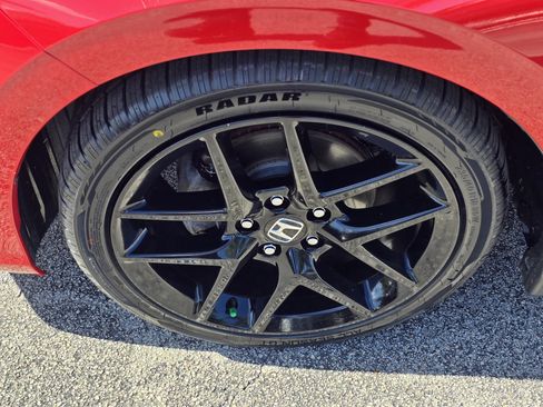 Certified 2024 Honda Civic Sport image 9