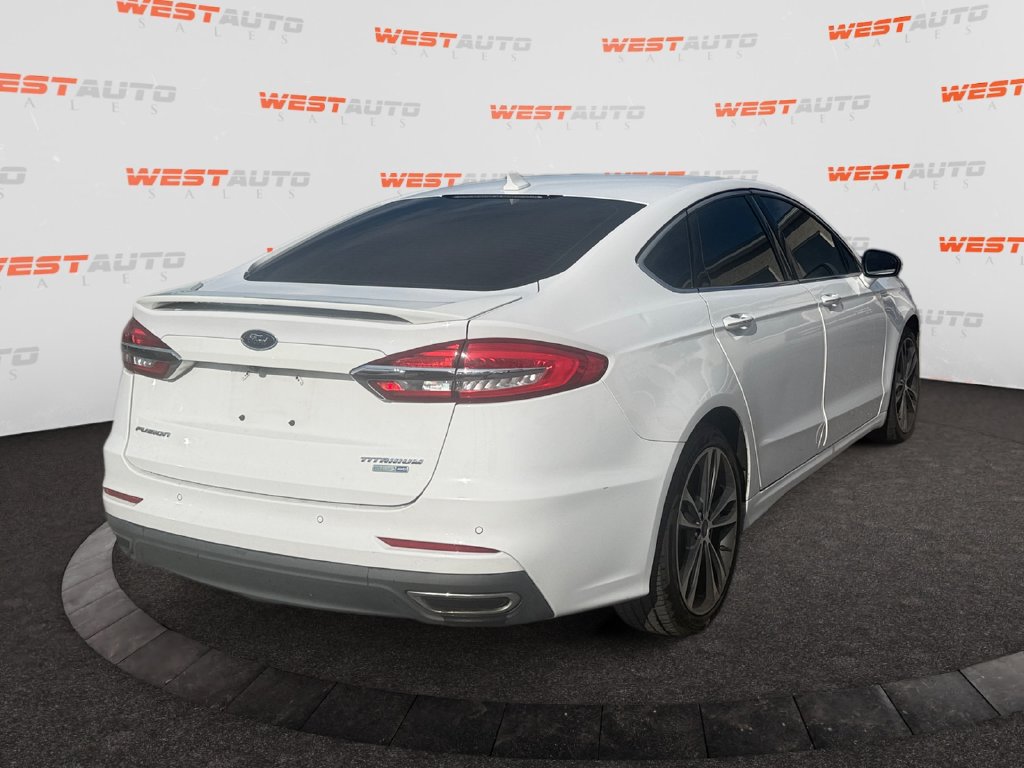 Used 2020 Ford Fusion Titanium AWD/4WD image 4