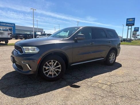 Used 2021 Dodge Durango SXT w/ 3rd Row Seating Group AWD/4WD image 3