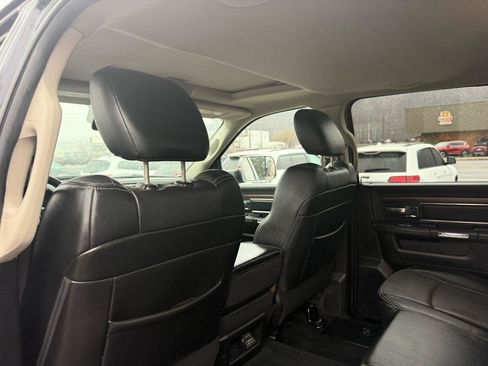 Used 2013 RAM 1500 Laramie w/ Convenience Group image 40