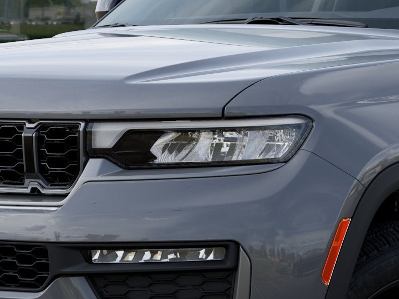 New 2027 Jeep Grand Cherokee Limited w/ Limited Altitude Package AWD/4WD image 10