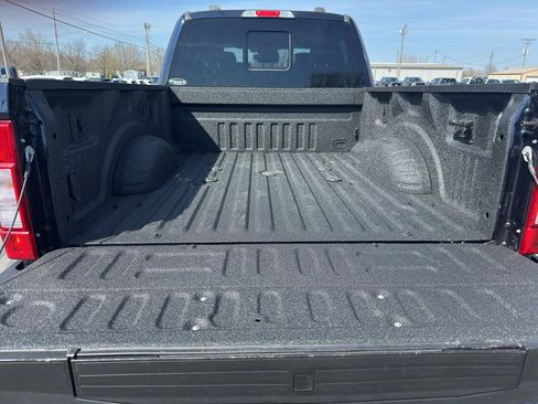 Used 2021 Ford F250 Lariat w/ Chrome Package image 8