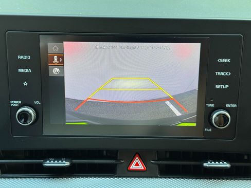 Used 2023 Kia Sportage LX FWD image 23