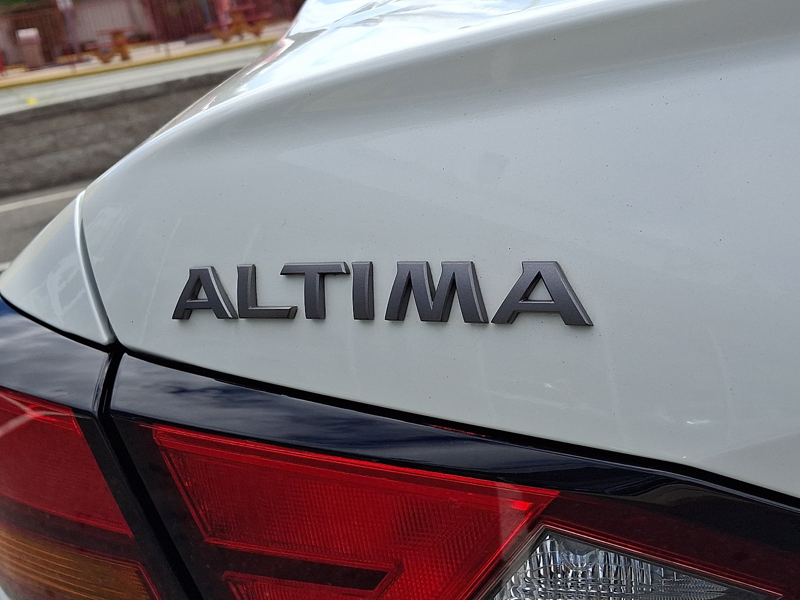 Used 2023 Nissan Altima 2.5 SR AWD/4WD image 32