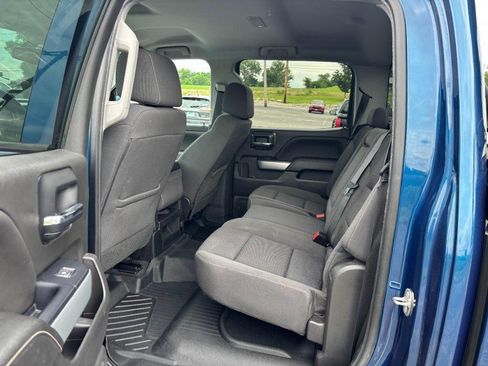 Used 2018 Chevrolet Silverado 1500 LT w/ All Star Edition AWD/4WD image 10
