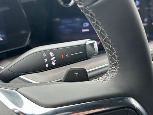 New 2026 Chevrolet Suburban LT w/ Comfort Package image 23