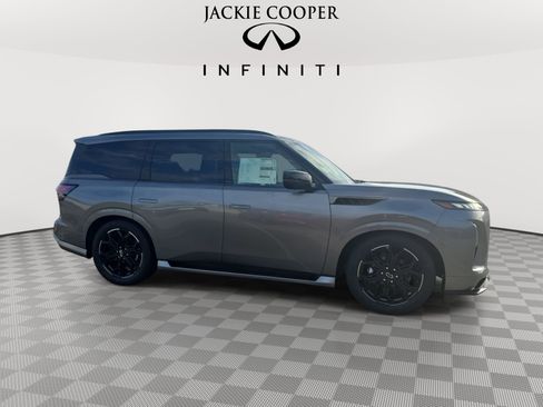New 2026 INFINITI QX80 4WD image 4