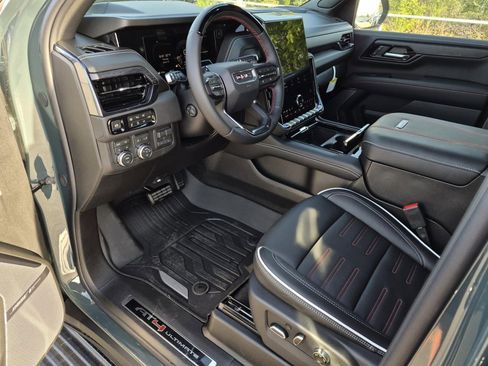 New 2026 GMC Yukon XL AT4 Ultimate image 10