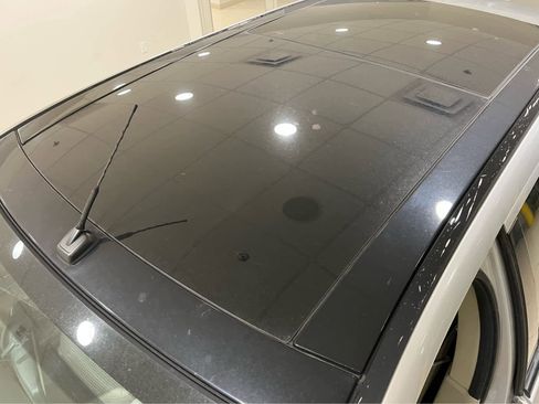 Used 2010 Ford Edge SEL image 17