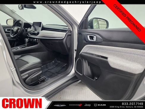 Certified 2022 Jeep Compass Latitude image 13