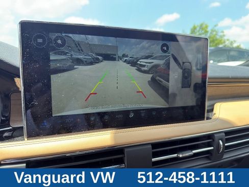 Used 2023 Lincoln Corsair Reserve w/ Equipment Group 201A AWD/4WD image 19