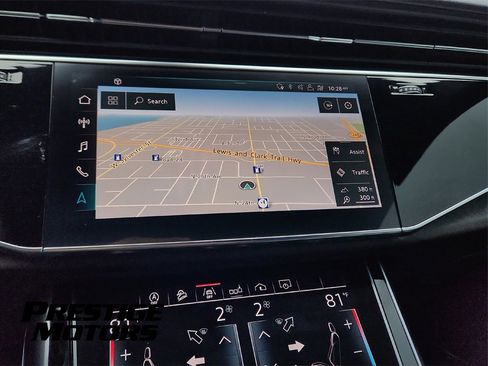 Used 2019 Audi Q8 Premium Plus image 32