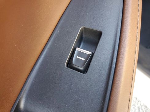 Certified 2023 Acura MDX FWD w/ Technology Package image 17