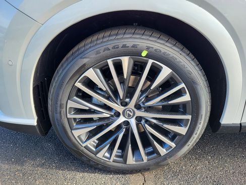 New 2026 Lexus RX 350 image 19