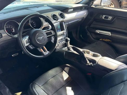 Used 2018 Ford Mustang Premium image 10
