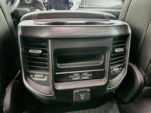 Used 2023 RAM 1500 Laramie AWD/4WD image 27