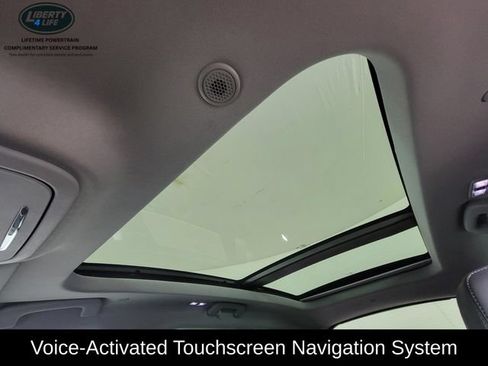 Used 2022 Lincoln Corsair AWD w/ Premium Package image 37