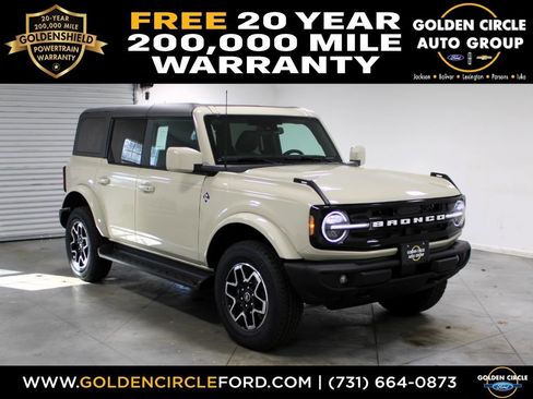 New 2025 Ford Bronco Outer Banks image 1