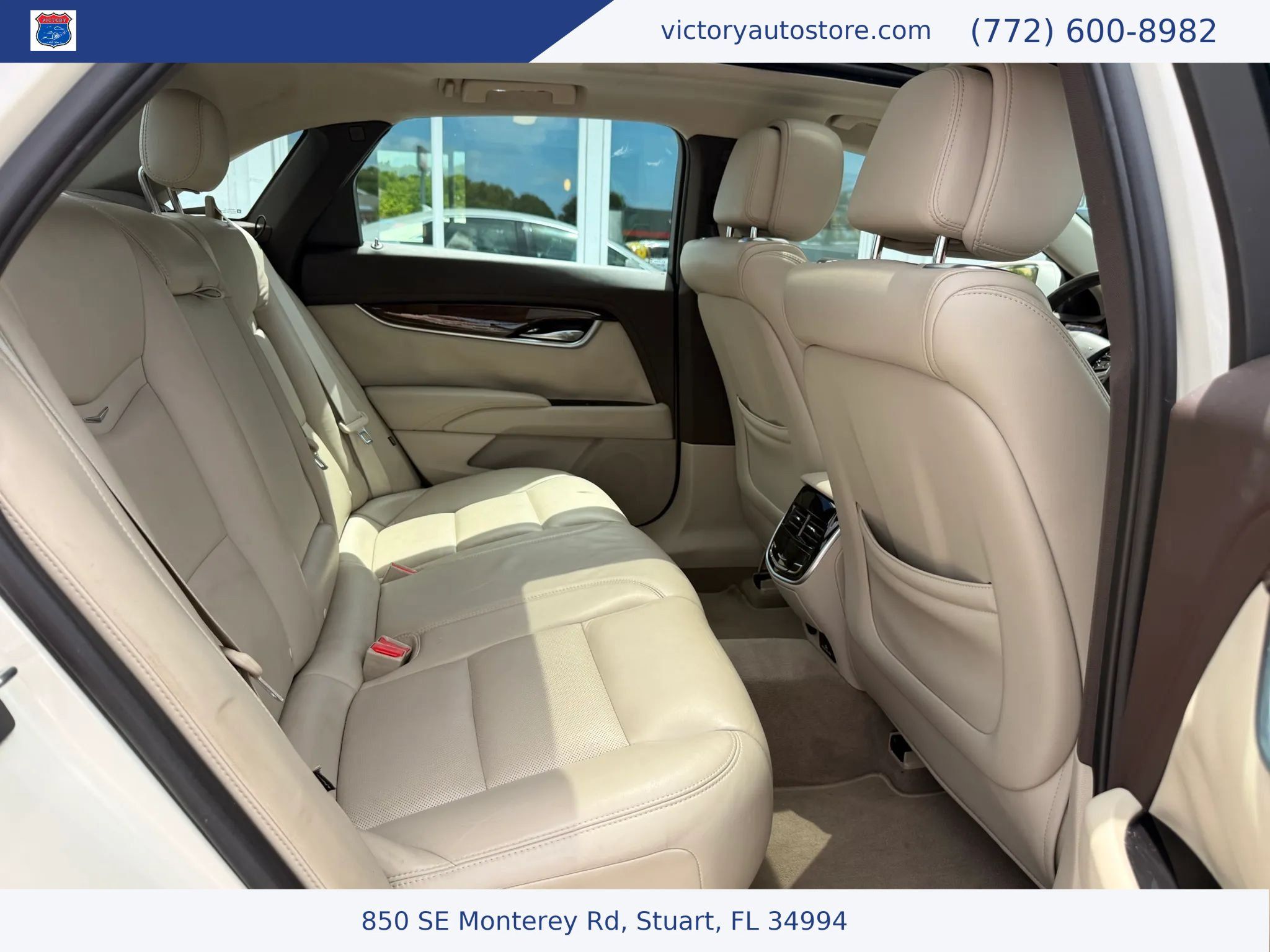 Used 2013 Cadillac XTS Premium FWD image 16