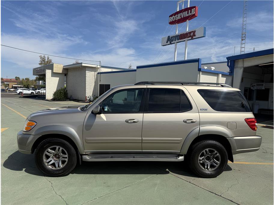 Used 2004 Toyota Sequoia SR5 RWD image 9