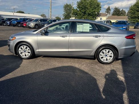 Used 2020 Ford Fusion S image 18