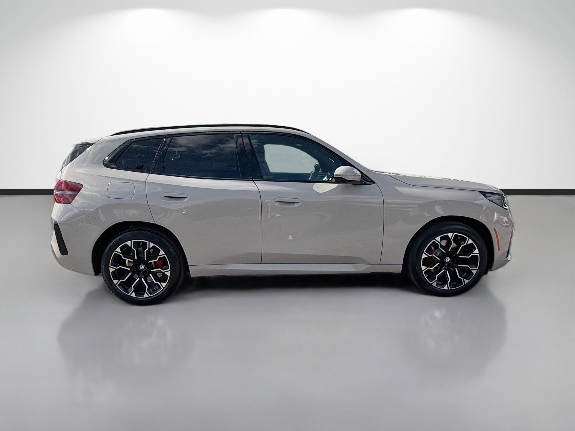 New 2026 BMW X3 xDrive30i w/ Premium Package AWD/4WD image 2