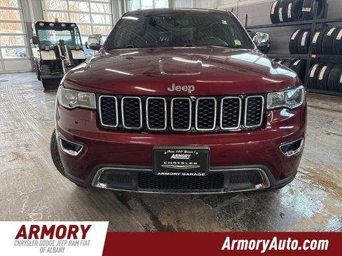 Used 2018 Jeep Grand Cherokee Limited image 2