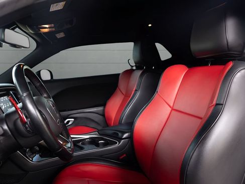 Used 2021 Dodge Challenger R/T Scat Pack RWD image 36