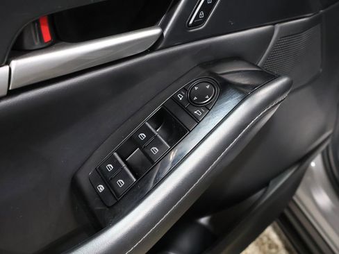 Used 2025 MAZDA CX-30 AWD 2.5 S w/ Select Sport Pkg image 13