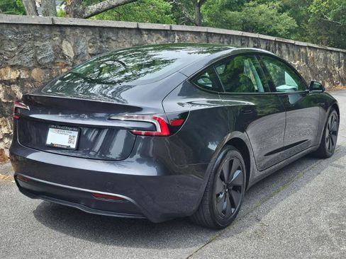 Used 2024 Tesla Model 3 Standard Range RWD image 11
