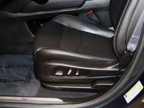 Used 2020 Cadillac XT5 Sportv image 33