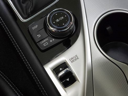 Used 2024 INFINITI Q50 Luxe w/ Cargo Package image 33