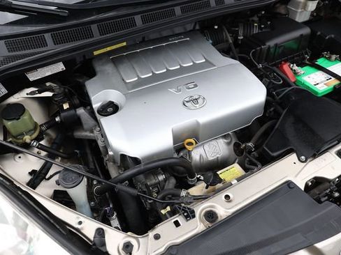 Used 2009 Toyota Sienna LE image 42