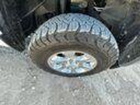 Used 2023 RAM 2500 Big Horn w/ Cold Weather Group AWD/4WD image 10
