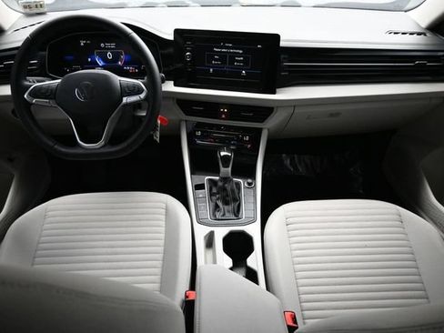 Used 2025 Volkswagen Jetta S FWD image 10