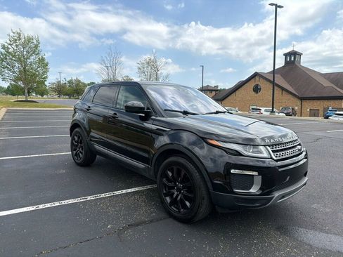 Used 2016 Land Rover Range Rover Evoque SE image 3