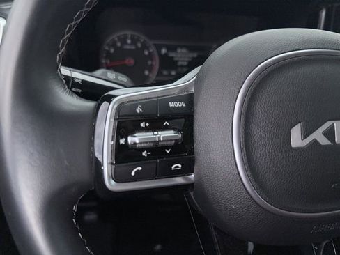 Used 2023 Kia Sorento S w/ Panoramic Sunroof Package image 34