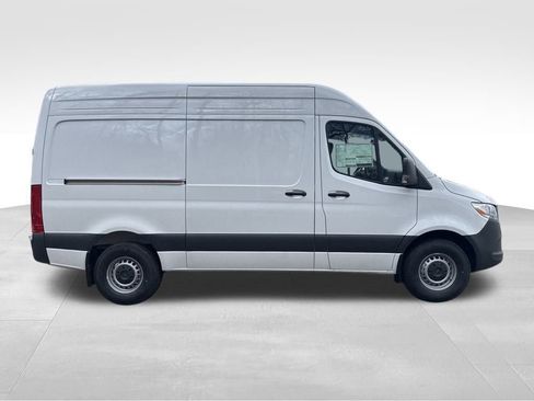 New 2025 Mercedes-Benz Sprinter 2500 image 6