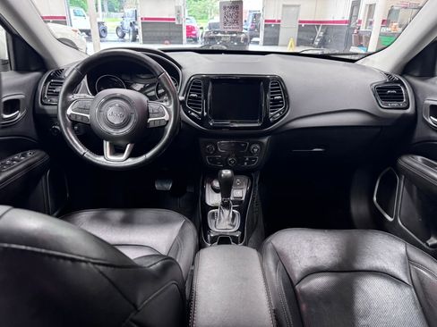 Used 2019 Jeep Compass Limited AWD/4WD image 35