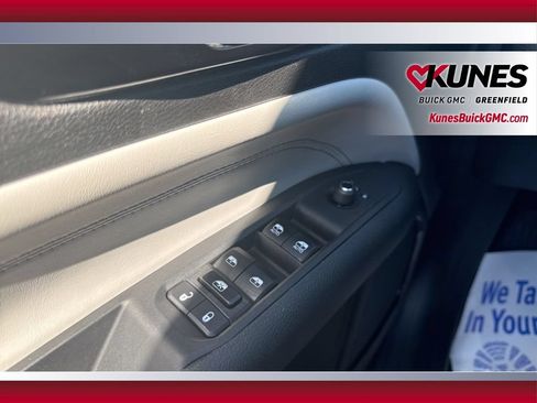 Used 2025 Jeep Compass Limited AWD/4WD image 20