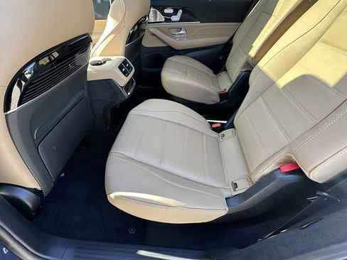 New 2026 Mercedes-Benz GLS 450 4MATIC image 24