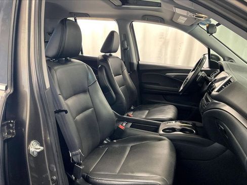 Used 2020 Honda Ridgeline RTL image 11
