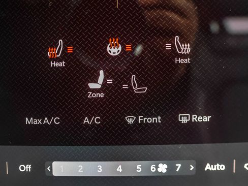 New 2026 RAM 1500 RHO w/ Bed Utility Group image 18