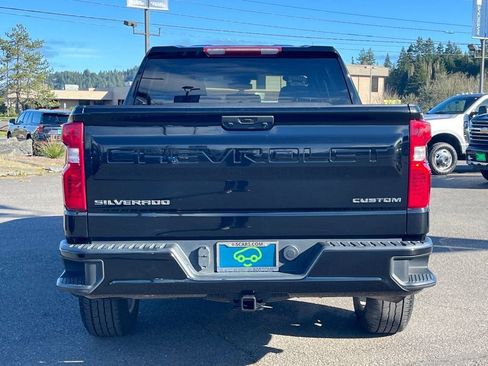 Used 2022 Chevrolet Silverado 1500 Custom image 7